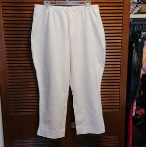 Women with Control pull on capri pants